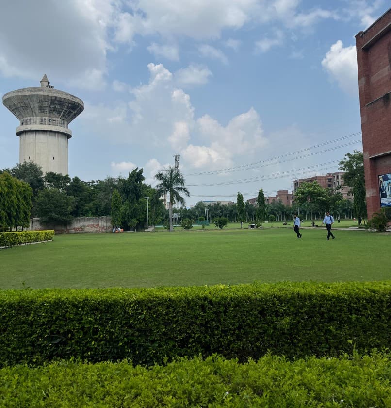 Lloyd Law College Greater Noida Sports photo 2